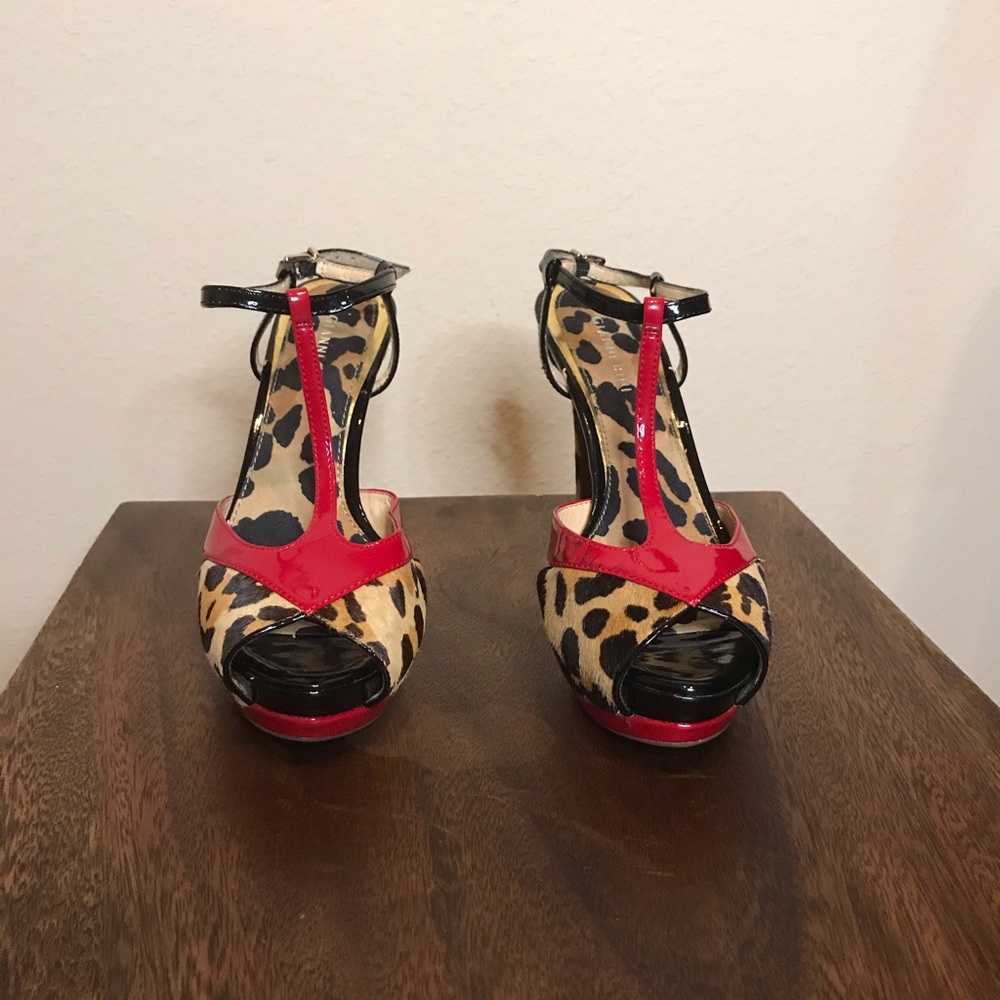 Leopard Black & Red Gianni Bini Dressy Sandal